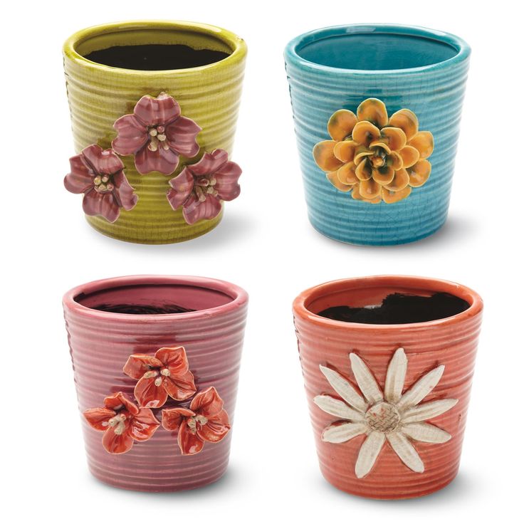 четири цветни саксии